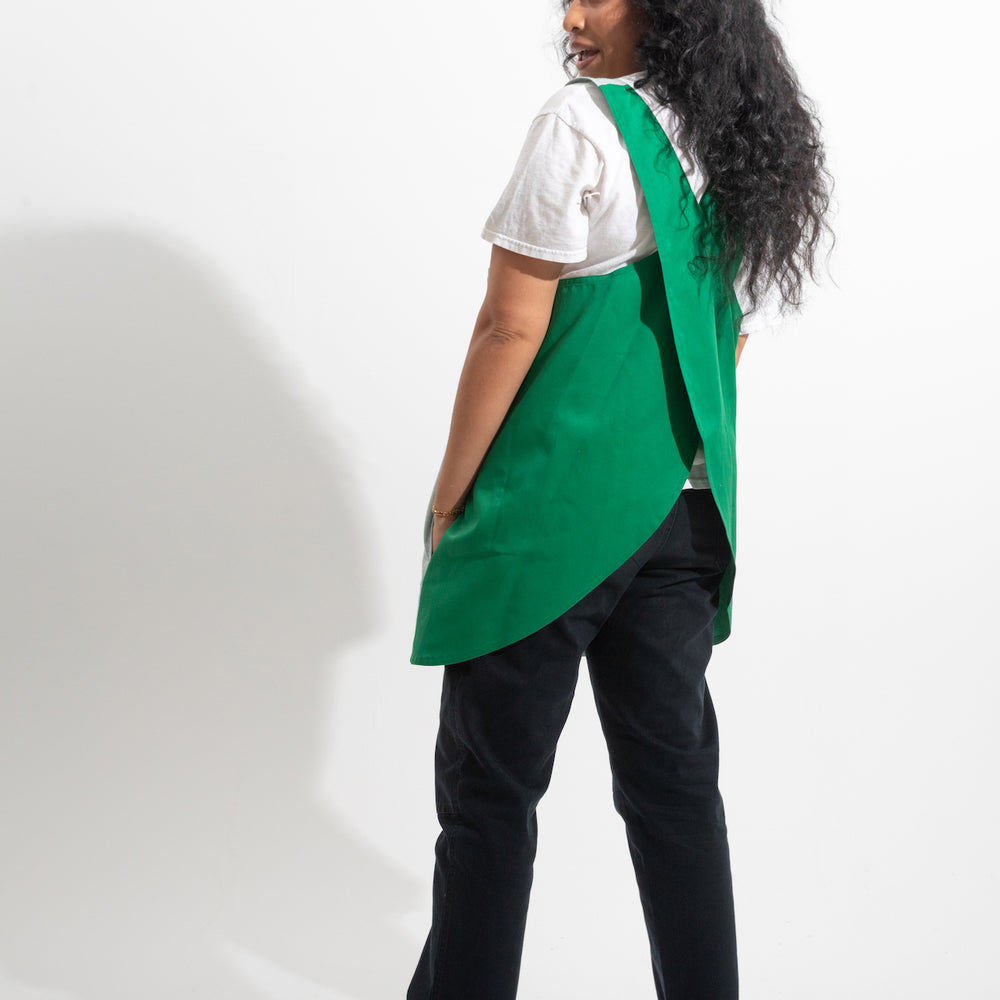 smock apron