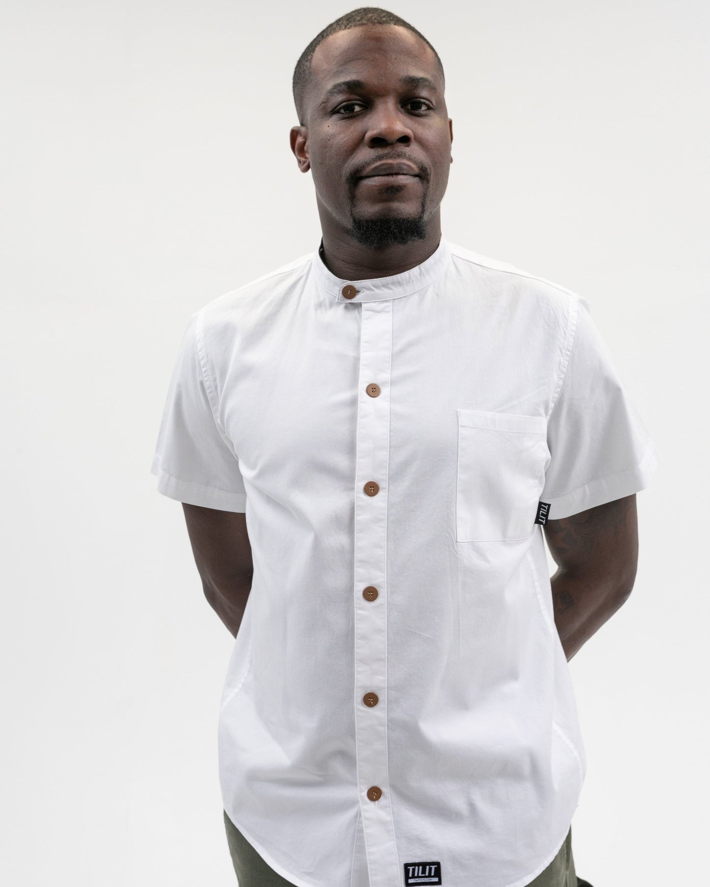 Tilit  chef shirt in white on male model